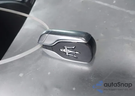 2017 Maserati Quattroporte S Granlusso из США, поврежденный, VIN ZAM56RPL4H1244891